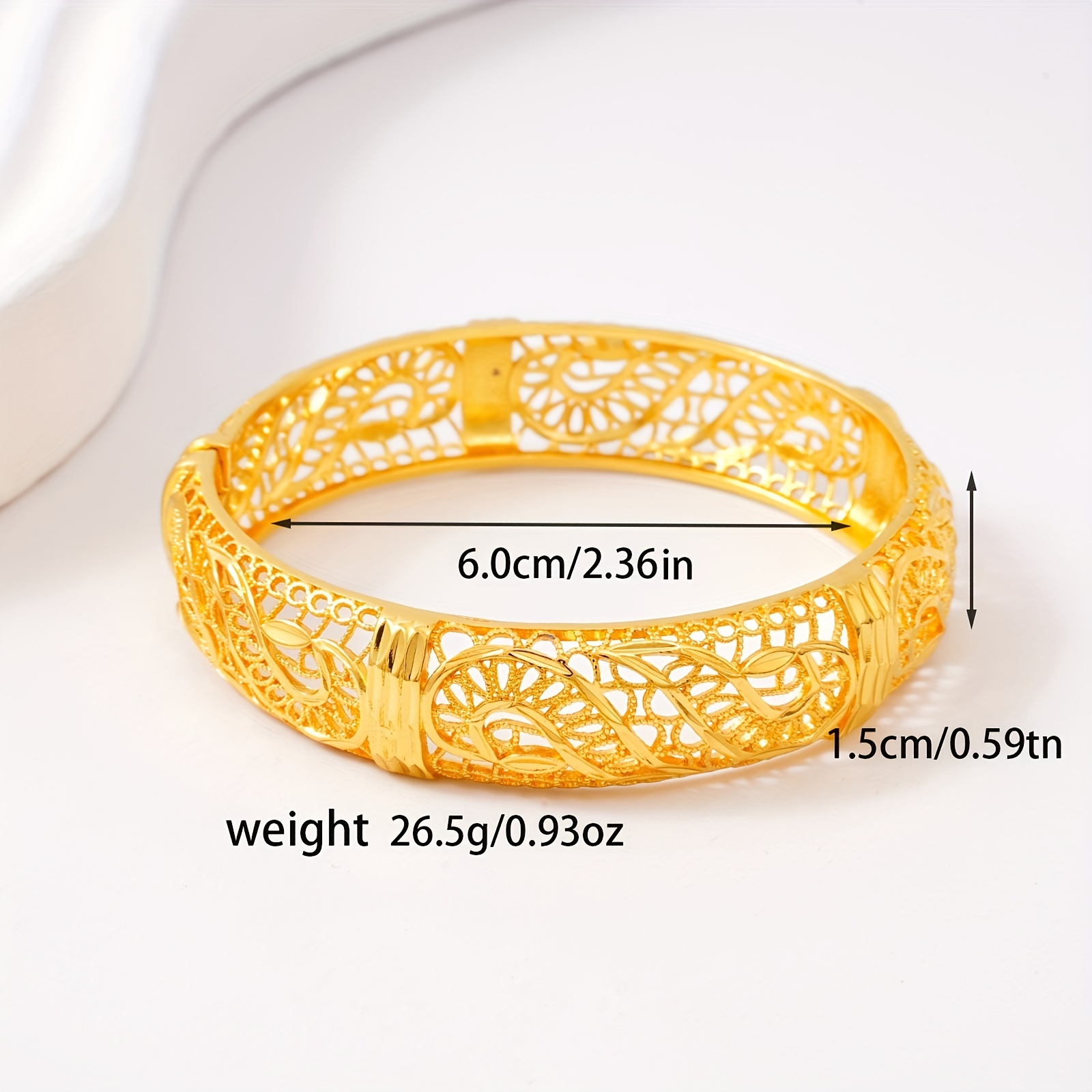 3pcs Golden Openwork Bracelet Hollow Carved Ethnic Style Bangle